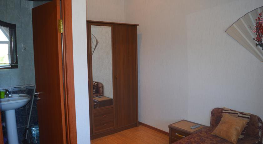 Гостиница Guest House SevHouse Севастополь