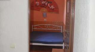 Гостиница Guest House SevHouse Севастополь Бюджетный двухместный номер с 1 кроватью-7